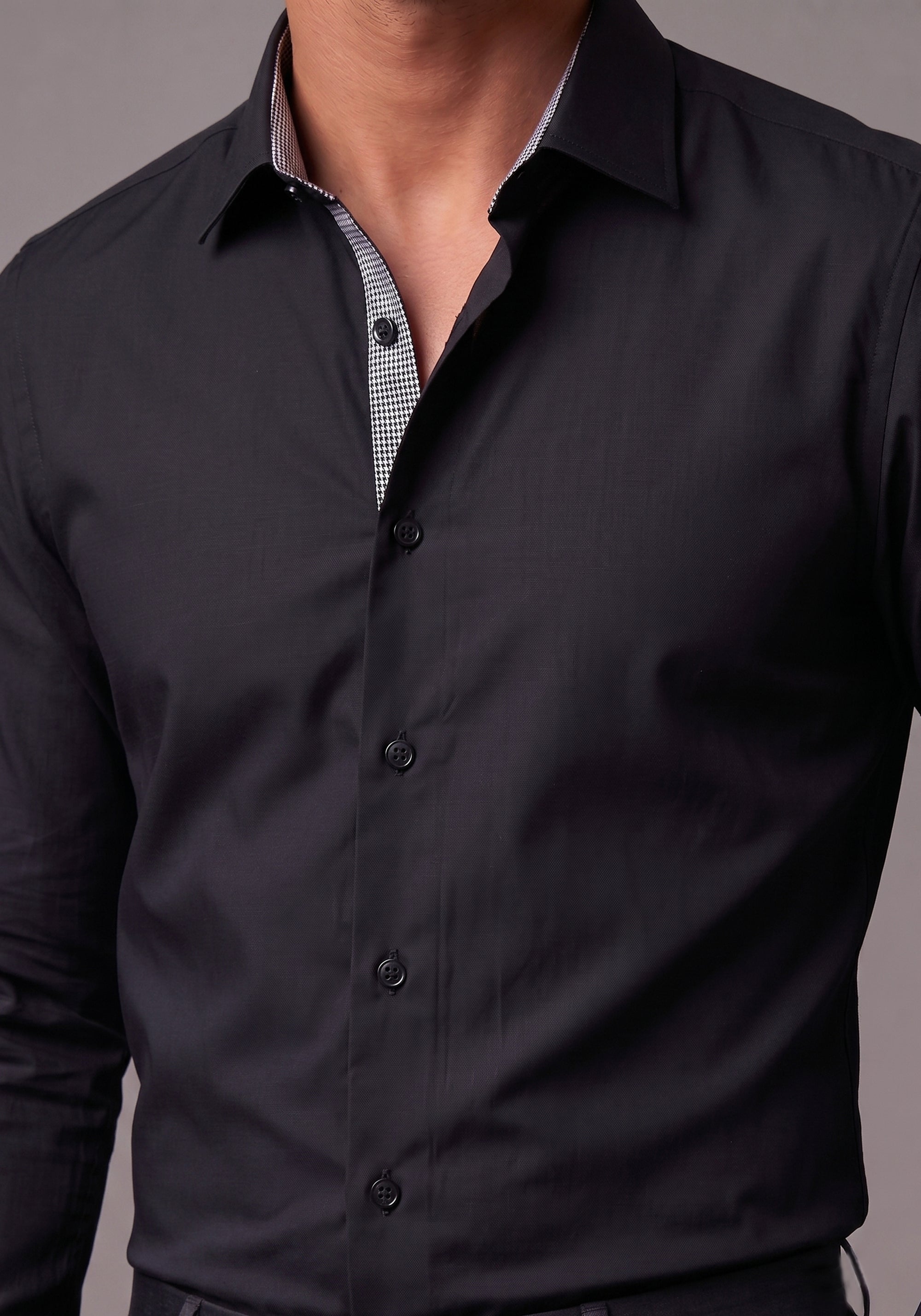 FOCUS Essential Black Dress Shirt